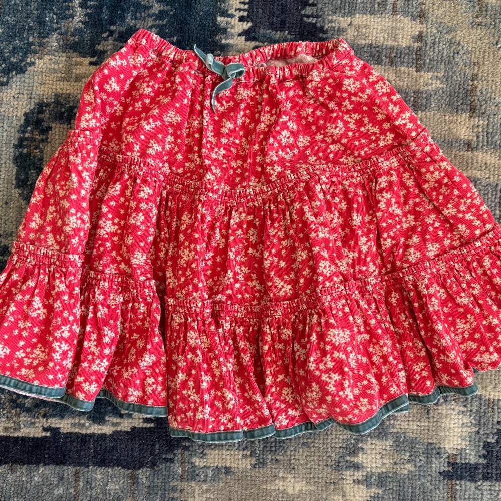 Mini Boden Corduroy Tiered Skirt.  Girls Size 4-5Y.